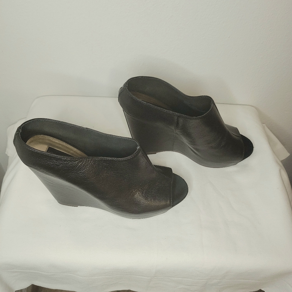 Steven By Steve Madden Leather Wauwi Slides - image 1